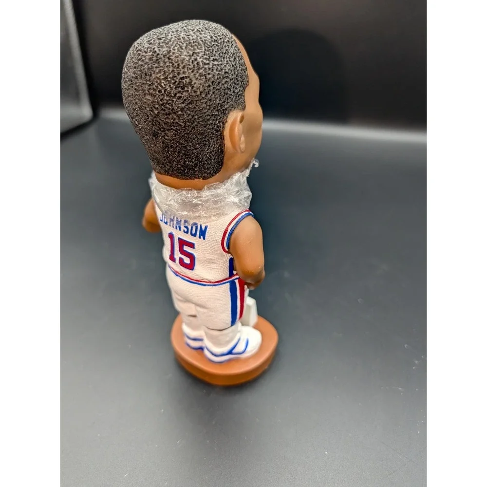 2002 Detroit Pistons Vinnie Johnson SGA Bobble Head In Original Box